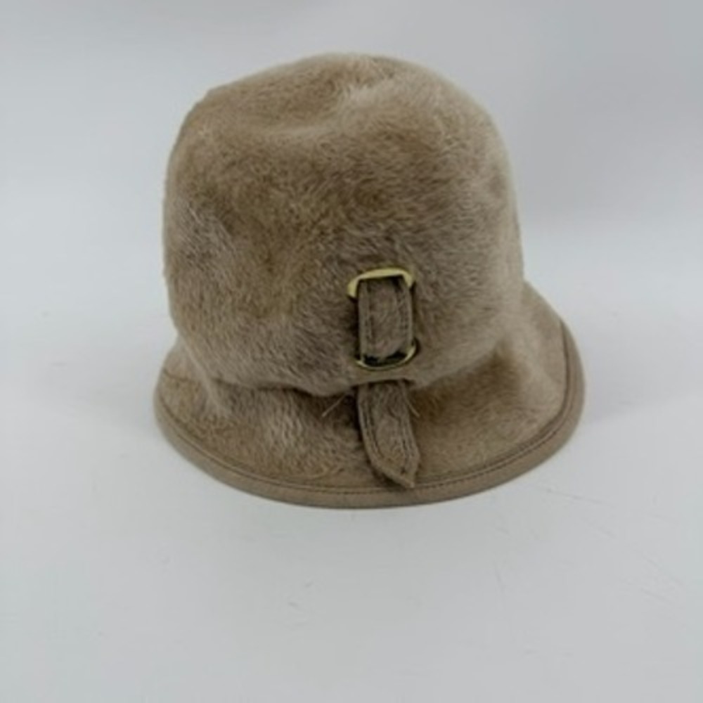Vintage Betmar New York Paris Faux Fur Bucket Hat Tan Gold Buckle Union Made